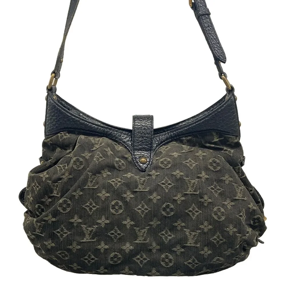 Louis Vuitton Slightly Shoulder Bag M95835